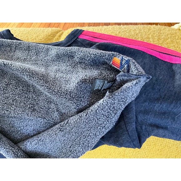 RaRe AVIATOR NATION 🌈NeON rainbow “Bolt” Embroidered Sweatshirt Navy M - Picture 8 of 10